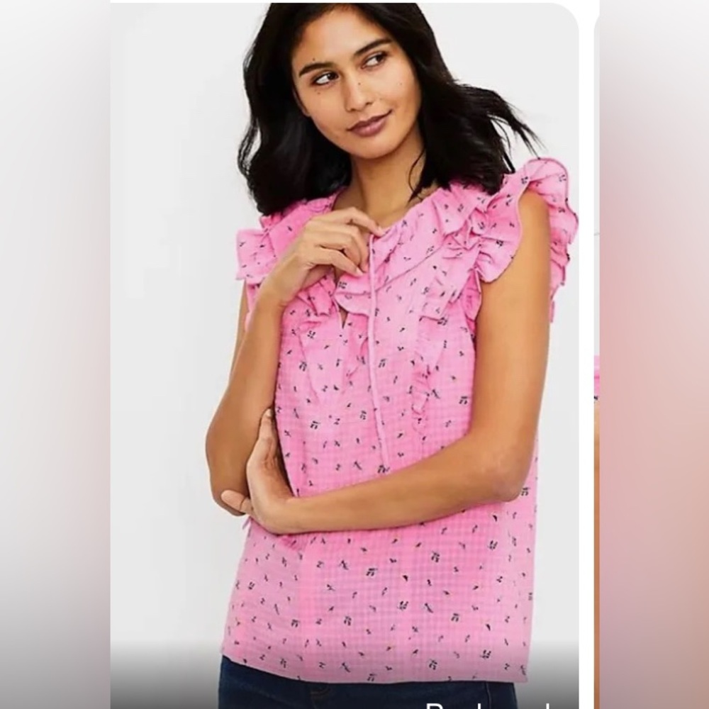 NWT. LOFT  Pink Floral Ruffle sleeveless top Medium.
